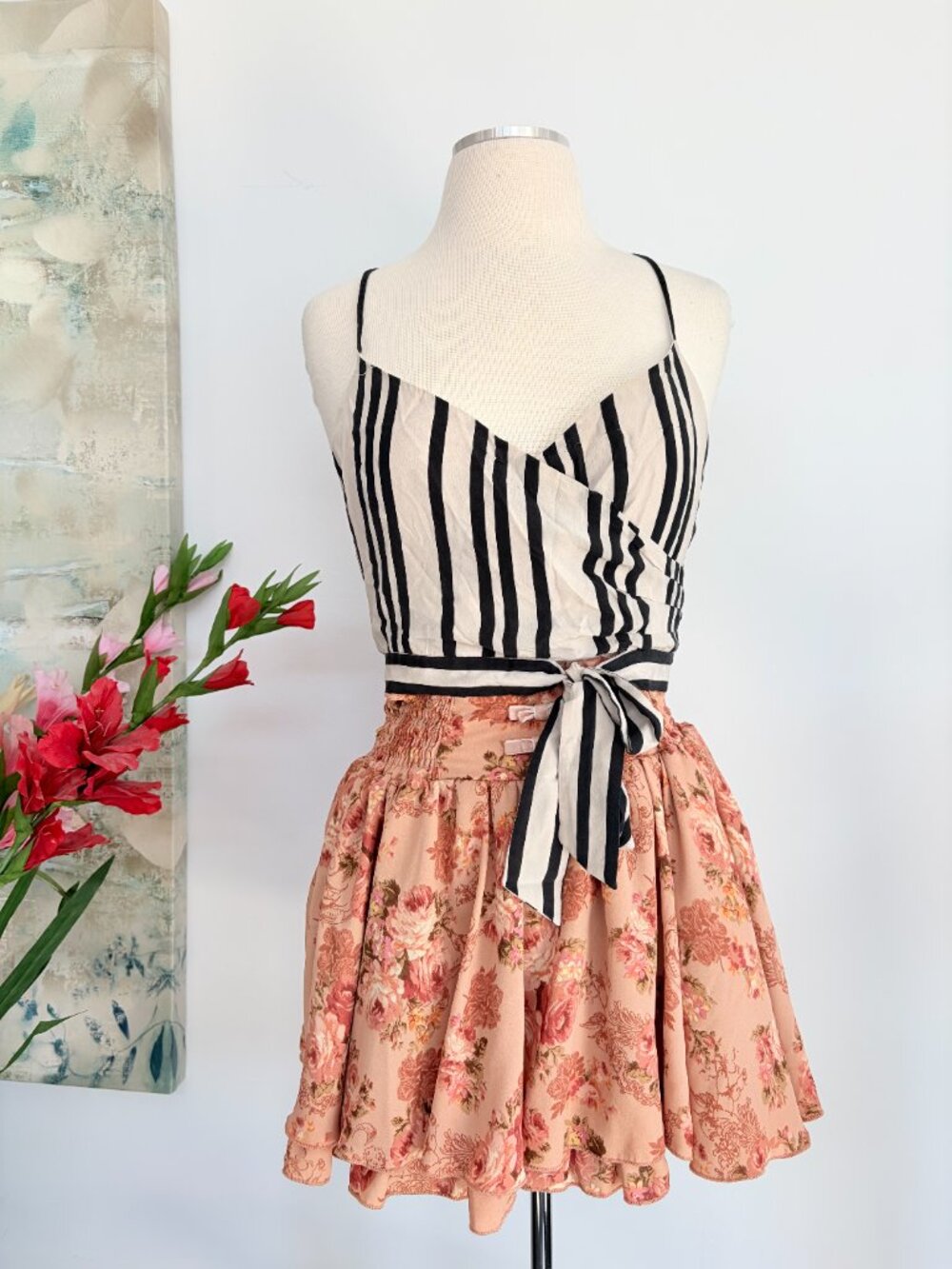 Alice + Olivia Silk Striped Crop Top Size 6